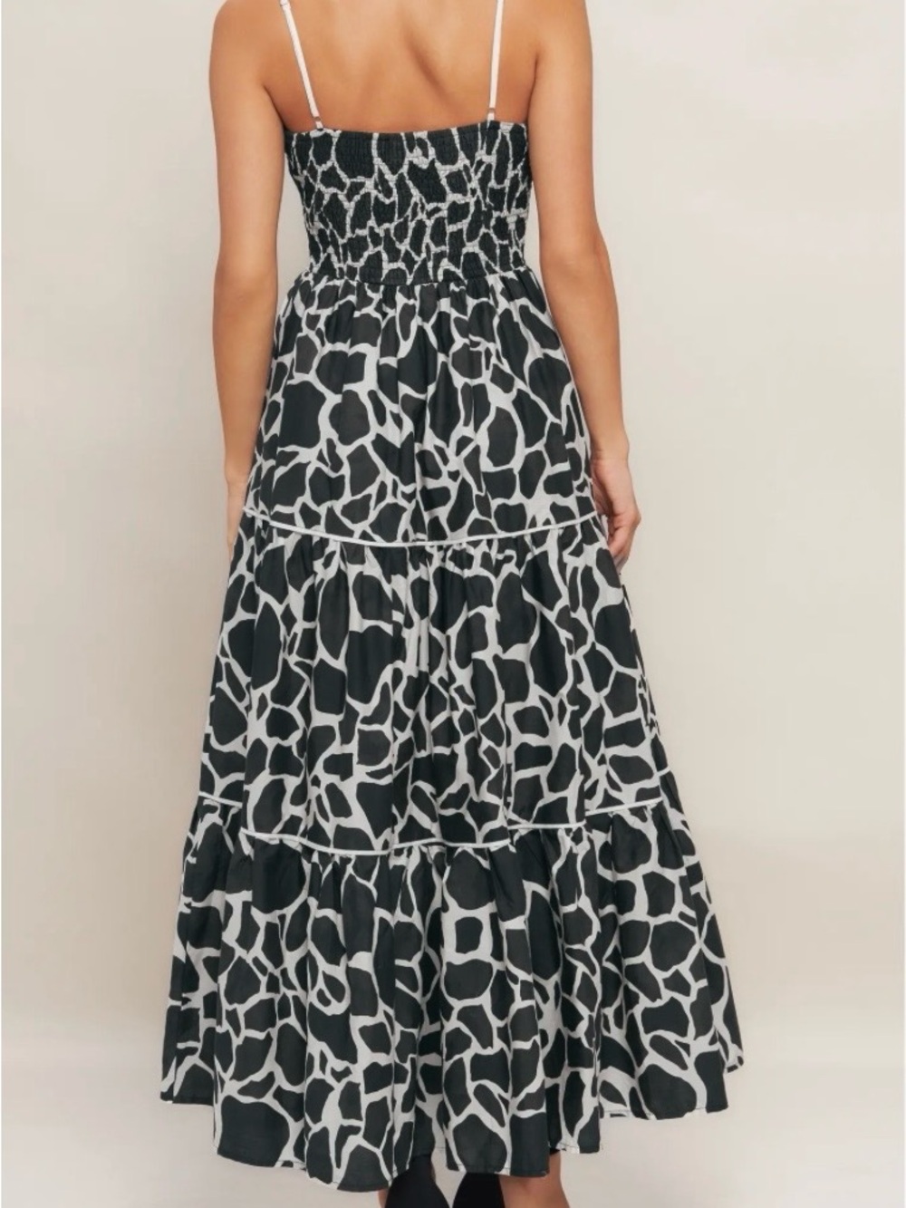 Flying tomato Black & White Giraffe Print Tiered Maxi Dress - Picture 2 of 8